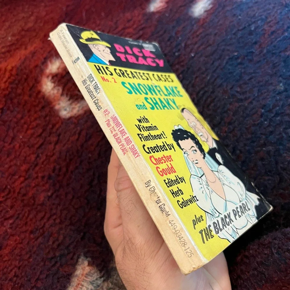VTG 1975 Dick Tracy Book Snowflake & Shaky Black‎ Pearl Greatest Cases #2 Gould